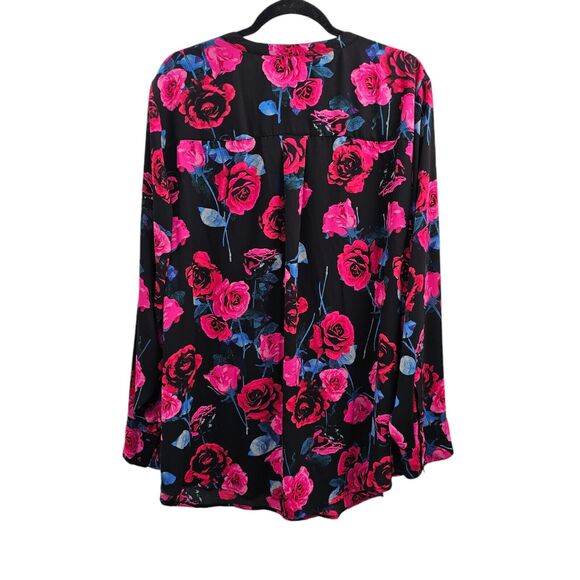 Torrid Top Black Size 4 4x Rose Floral Roll Sleeves Lightweight Plus Size Harper - Picture 1 of 8
